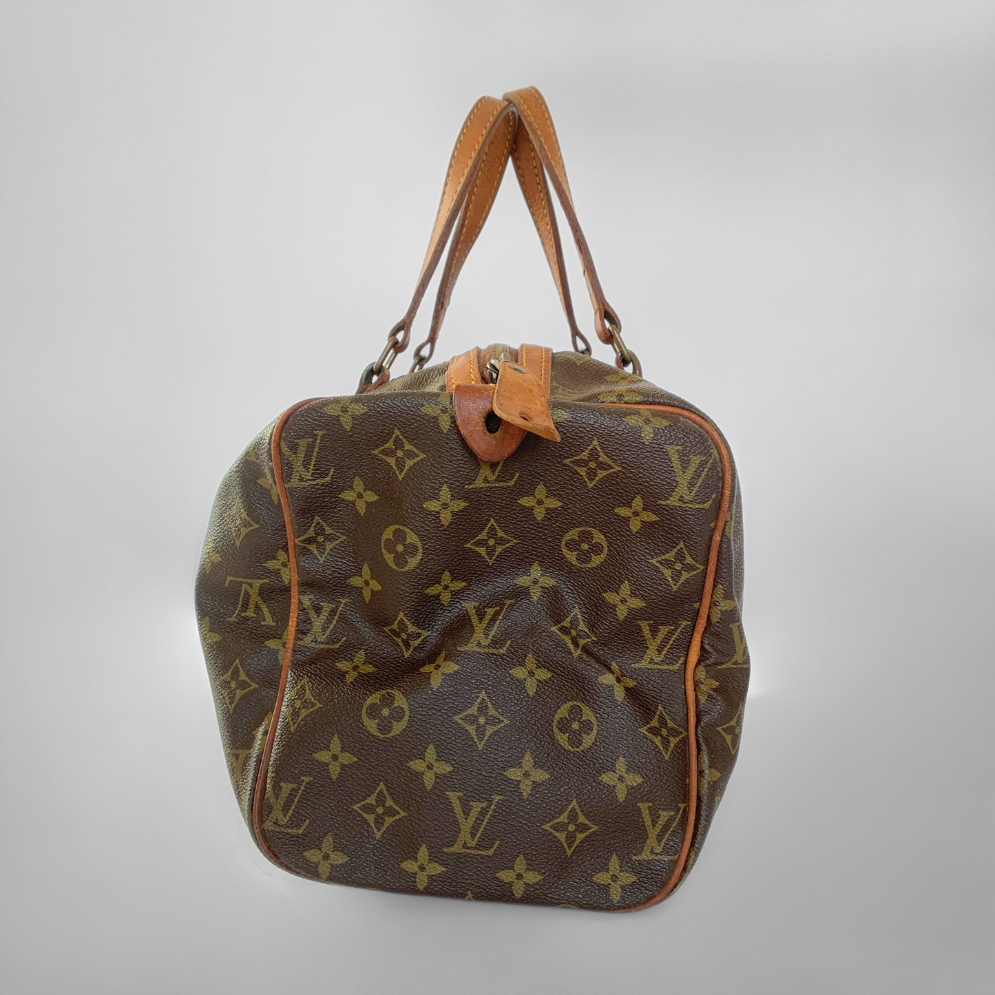 Louis Vuitton Sac Supreme 35 Monogram Canvas