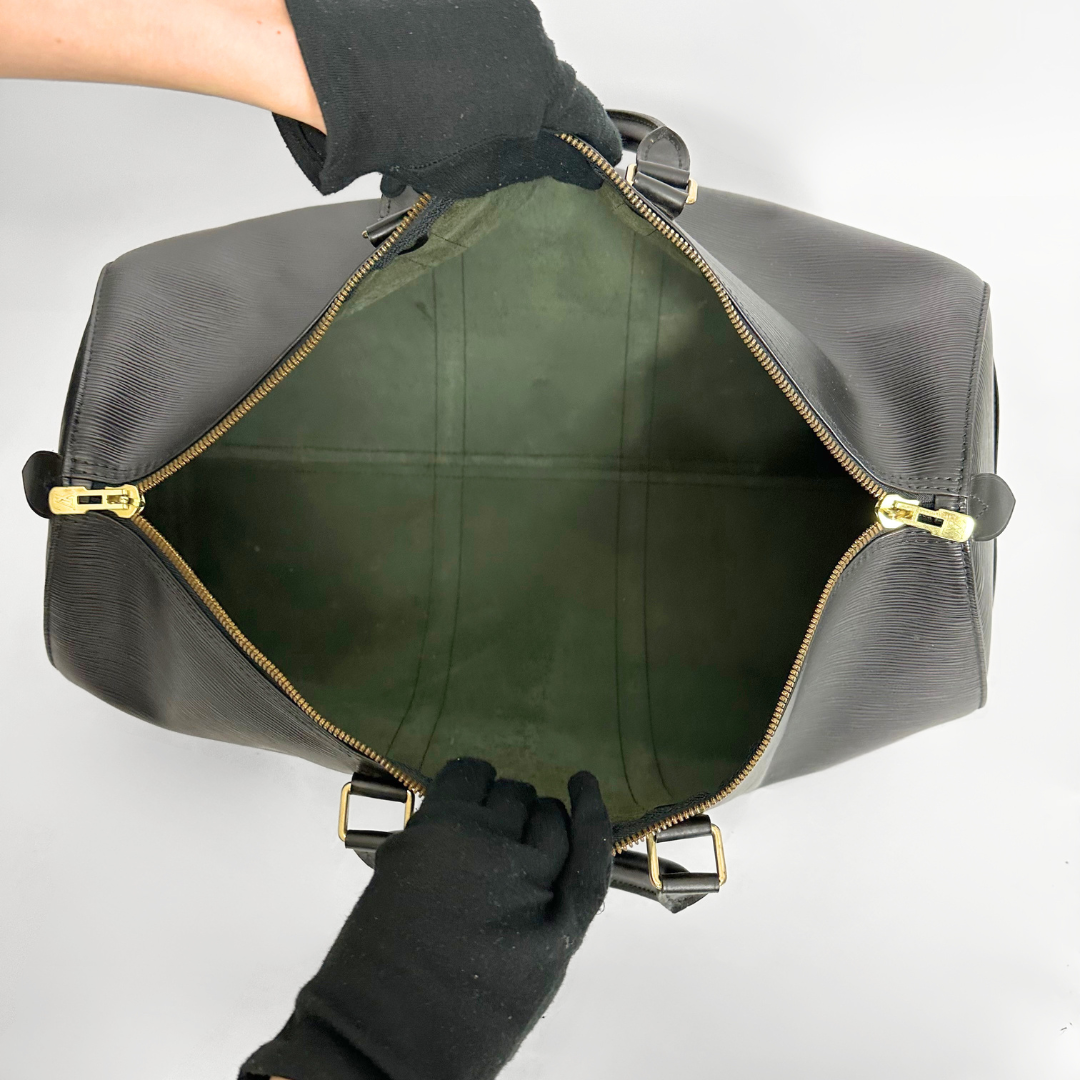 Louis Vuitton Epi black 50 Keepall inside view