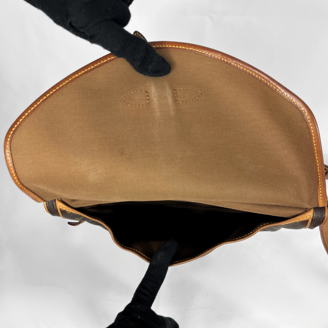 Louis Vuitton Saumur 30 Monogram Canvas